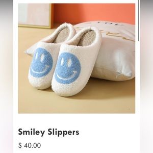 White & blue smiley face fluffy slippers!